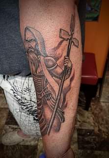 No photo description available.